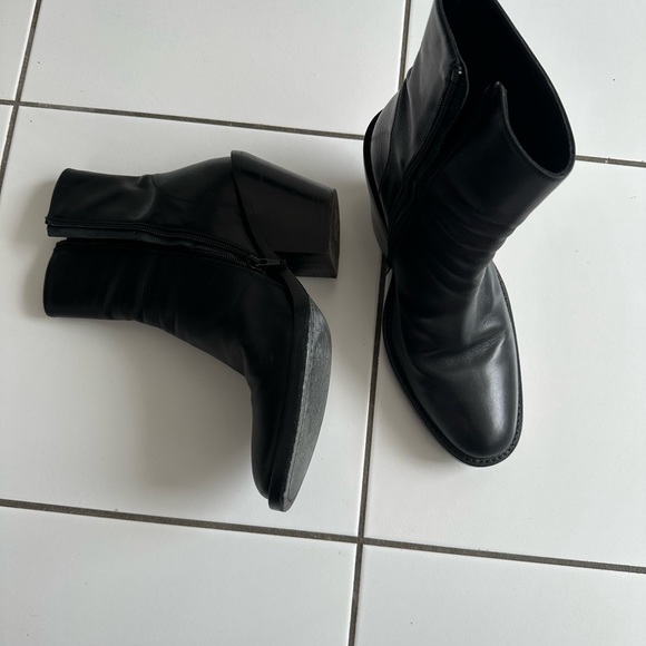 Ann Demeulemeester women’s ankle boots - Picture 6 of 7